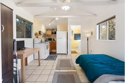 4593 Hollister Avenue, Santa Barbara, CA 93110 - Photo 35