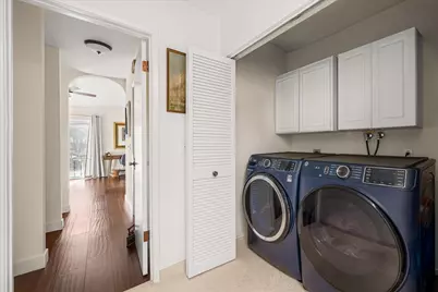 521 E Anapamu # C8, Santa Barbara, CA 93103 - Photo 15