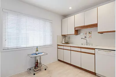 2030 State Street #Apt 6, Santa Barbara, CA 93105 - Photo 13