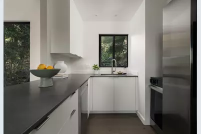 518 E Islay Street, Santa Barbara, CA 93101 - Photo 11