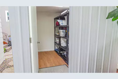 349 Ash Avenue #Spc 17, Carpinteria, CA 93013 - Photo 11