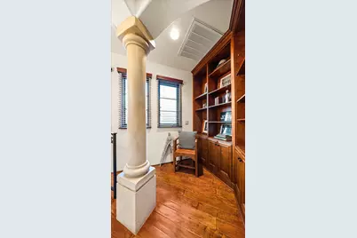 905 Laguna Street, Santa Barbara, CA 93101 - Photo 13