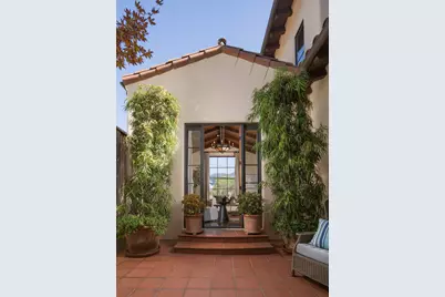 905 Laguna Street, Santa Barbara, CA 93101 - Photo 29