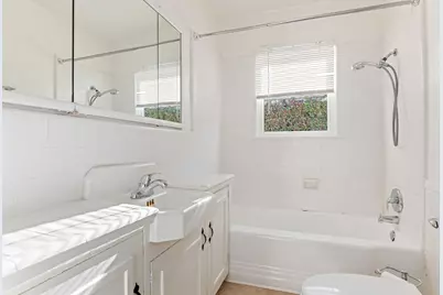 876 Elm Avenue, Carpinteria, CA 93013 - Photo 19