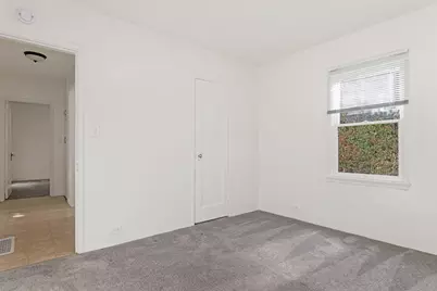 876 Elm Avenue, Carpinteria, CA 93013 - Photo 17