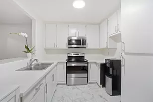 1300 Saratoga Ave, Ventura, CA 93003 - Photo 5