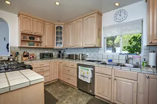 101 Oceano Ave, Santa Barbara, CA 93109 - Photo 17