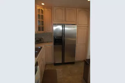 101 Oceano Avenue #Apt 20, Santa Barbara, CA 93109 - Photo 3