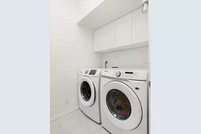 735 Juanita Avenue, Santa Barbara, CA 93109 - Photo 21