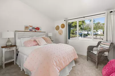 735 Juanita Avenue, Santa Barbara, CA 93109 - Photo 19