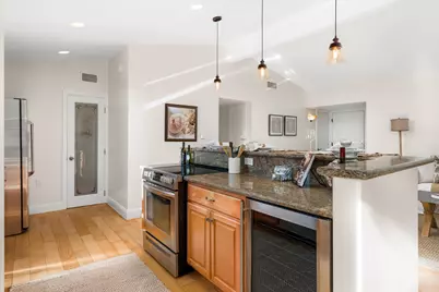 735 Juanita Avenue, Santa Barbara, CA 93109 - Photo 13