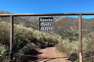 1915 Monte Alegre Dr, Carpinteria, CA 93013 - Photo 43