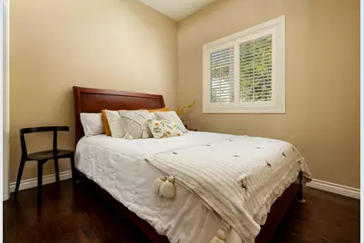 417 W Canon Perdido Street, Santa Barbara, CA 93101 - Photo 17