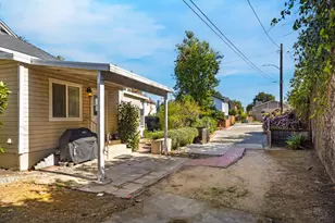 417 W Canon Perdido St, Santa Barbara, CA 93101 - Photo 23