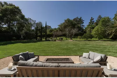 939 Las Palmas Drive, Santa Barbara, CA 93110 - Photo 35