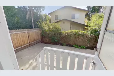2019 Castillo Street, Santa Barbara, CA 93105 - Photo 17