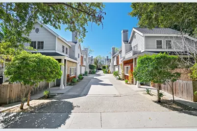 1621 Chapala Street #A, B, C, D, Santa Barbara, CA 93101 - Photo 1