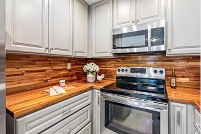 5510 Armitos Avenue #Apt 4, Goleta, CA 93117 - Photo 9
