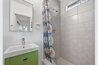 34 N Milpas Street, Santa Barbara, CA 93103 - Photo 23