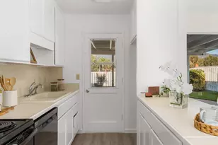 2110 Monterey St, Santa Barbara, CA 93101 - Photo 11