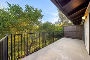 850 Highland Dr, Santa Barbara, CA 93109 - Photo 27