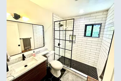 711 Eucalyptus Avenue, Santa Barbara, CA 93101 - Photo 7