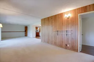 257 Moreton Bay Ln, Goleta, CA 93117 - Photo 11