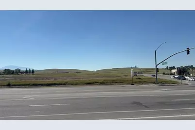 15300 Alfred Harrell Highway, Bakersfield, CA 93306 - Photo 3