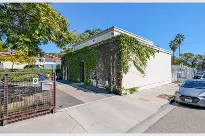 9 Ashley Avenue, Santa Barbara, CA 93103 - Photo 1