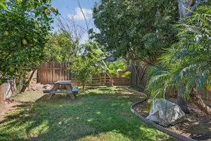 1054 Fairview Rd, Ojai, CA 93023 - Photo 29
