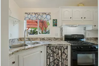 655 Bobcat Springs Road, Buellton, CA 93427 - Photo 13