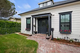 910 N Nopal St, Santa Barbara, CA 93103 - Photo 1