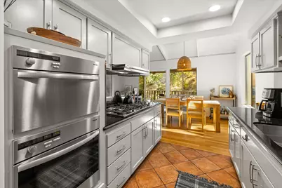 2648 State Street #32, Santa Barbara, CA 93105 - Photo 1