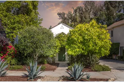 917 W Victoria Street, Santa Barbara, CA 93101 - Photo 1