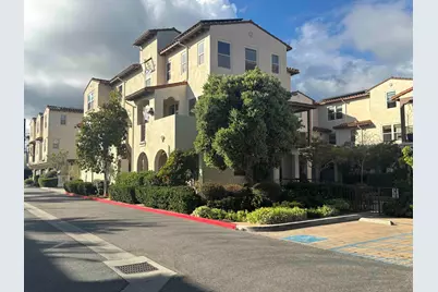 571 E Montecito Street, Santa Barbara, CA 93103 - Photo 1