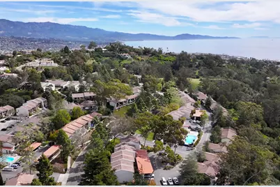 984 Miramonte Drive #Apt 4, Santa Barbara, CA 93109 - Photo 1