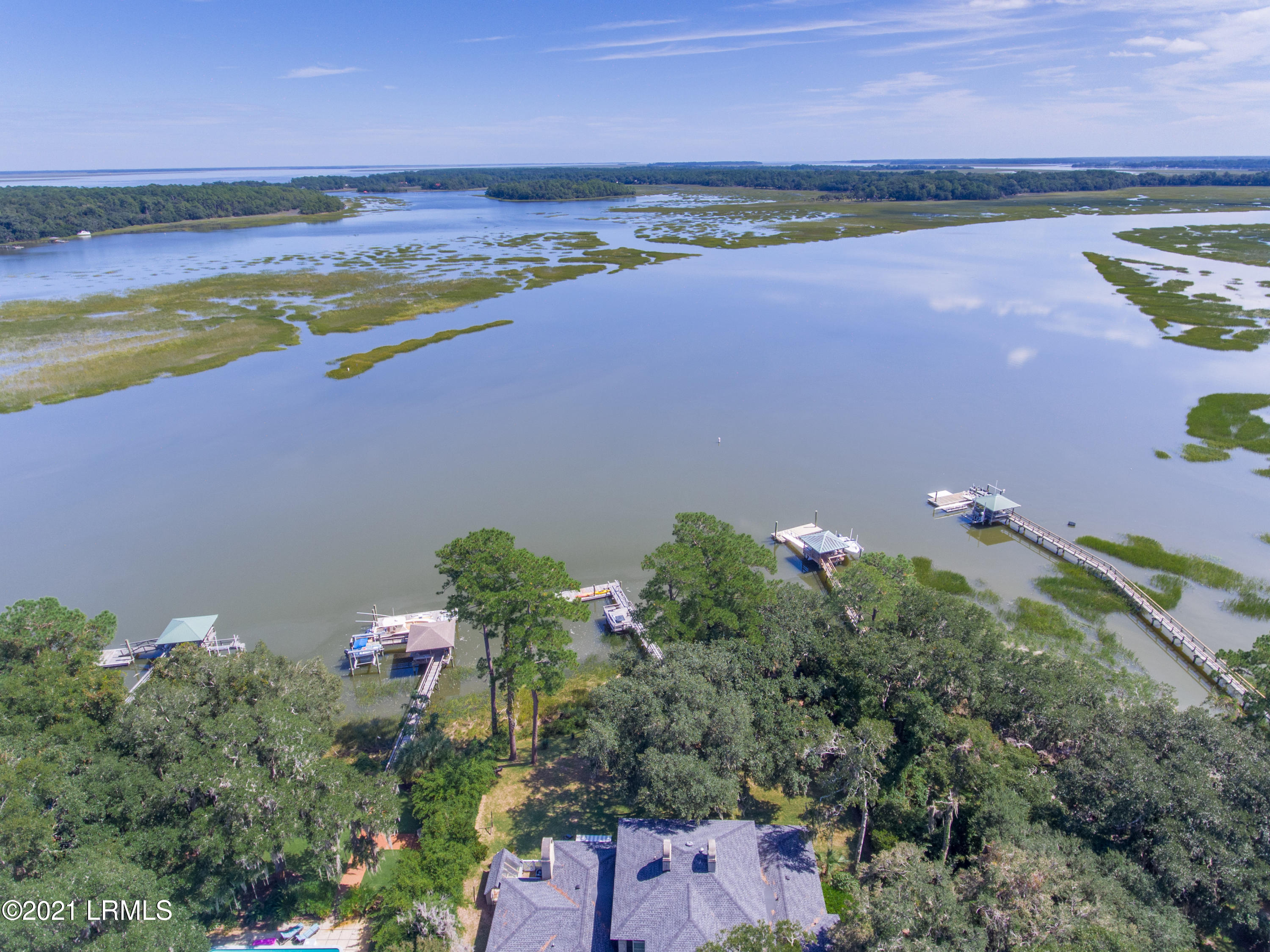 4 Lucy Creek Drive, Beaufort, SC 29907 - MLS 170256 - Coldwell Banker