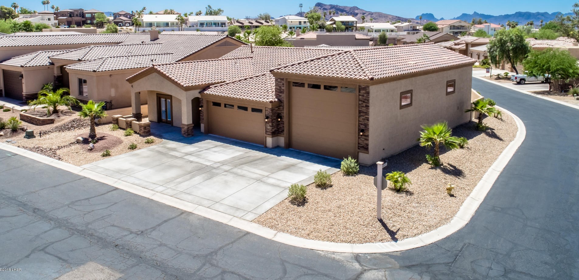 1072 Gleneagles Dr, Lake Havasu City, AZ 86406 MLS 1001969 Coldwell