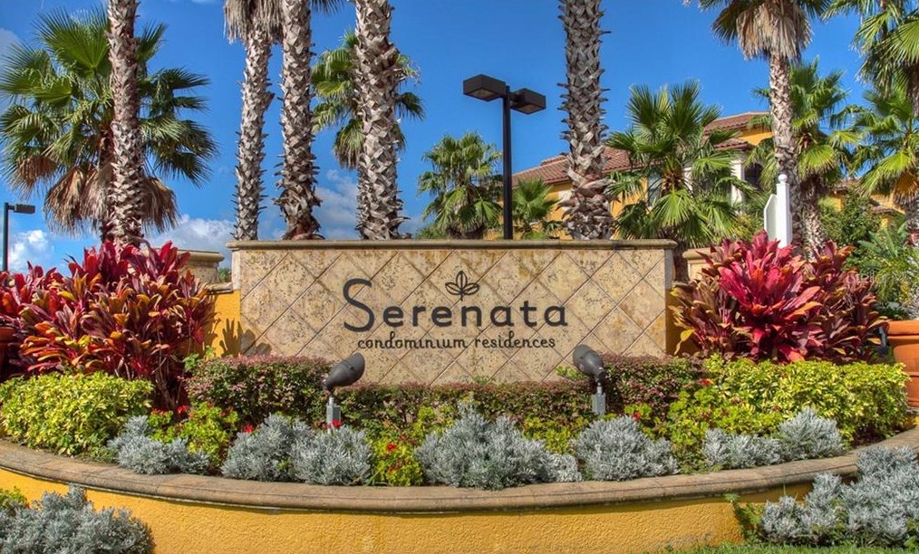 8357 38th Street Cir, Sarasota FL  34243-3669 exterior