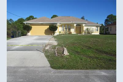 8338 Drolet Avenue North Port Fl 34291