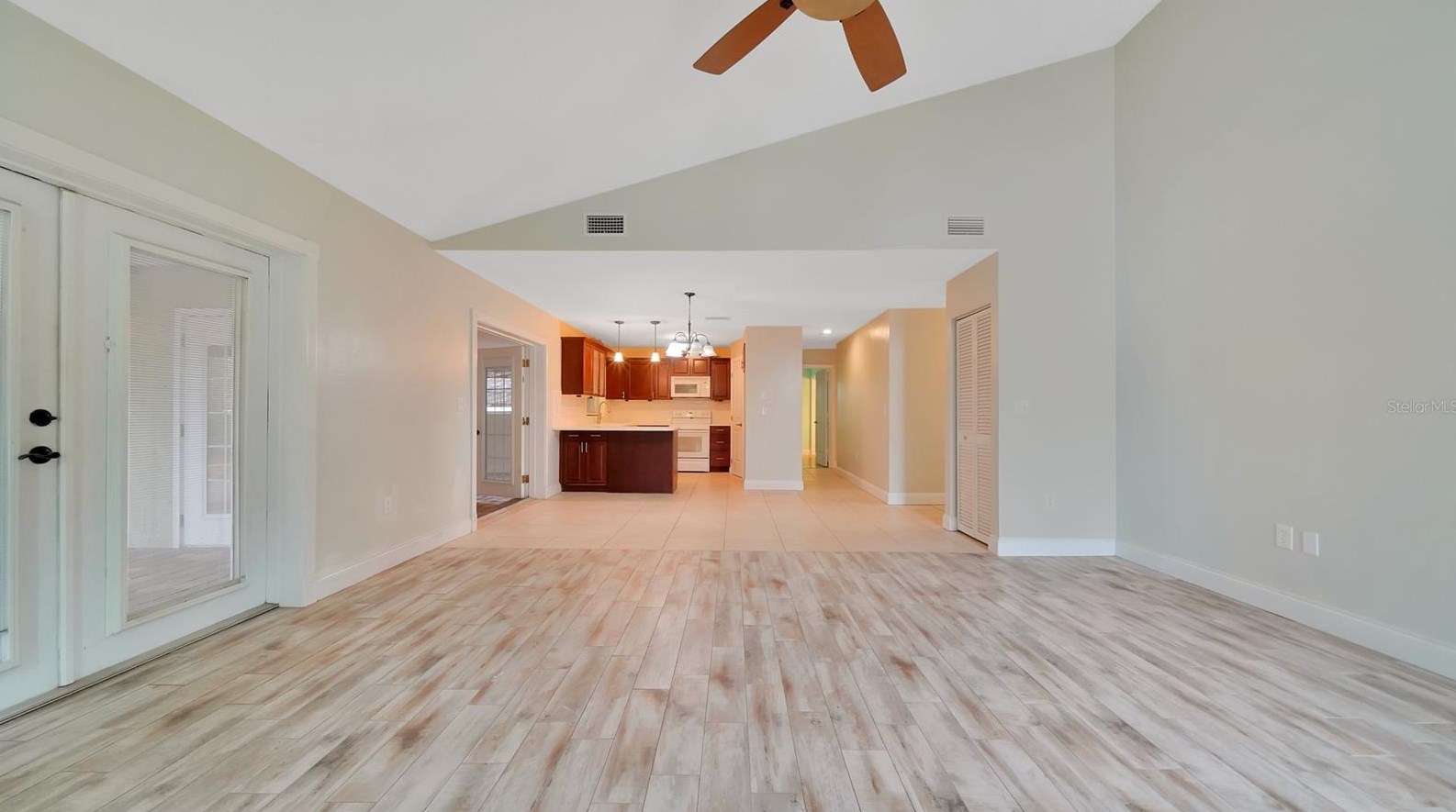 1467 Monte St, Port Charlotte FL  33952-4736 exterior