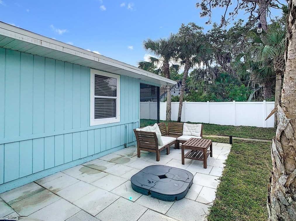 838 Golf Dr, Venice FL  34285-3210 exterior