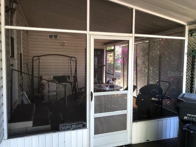 150 Kensington Park Dr, Davenport FL  33897-9776 exterior