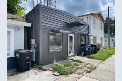 8437 N Nebraska Avenue - Photo 1