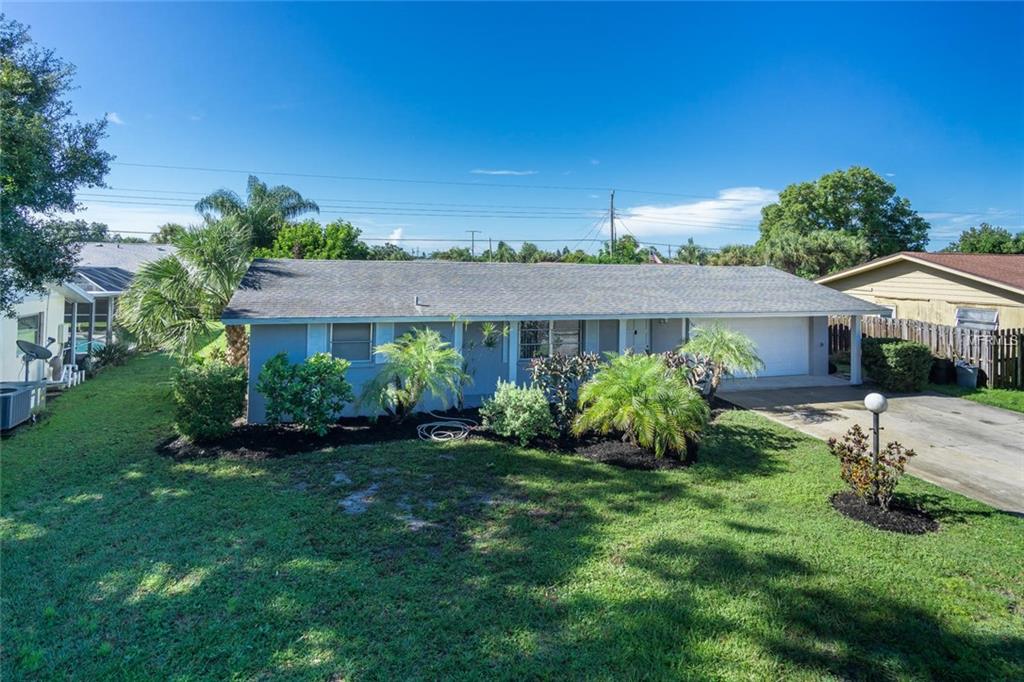 544 Center Rd, Venice, FL 34285 - MLS N6101892 - Coldwell Banker