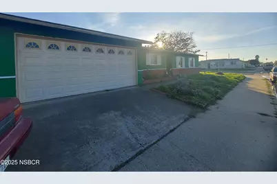 438 W Harding Avenue, Santa Maria, CA 93458 - Photo 1