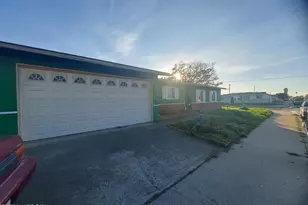 438 W Harding Ave, Santa Maria, CA 93458 - Photo 1