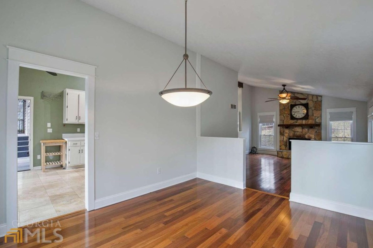 3519 Cedar Vly Dr, Smyrna GA  30080-5646 exterior