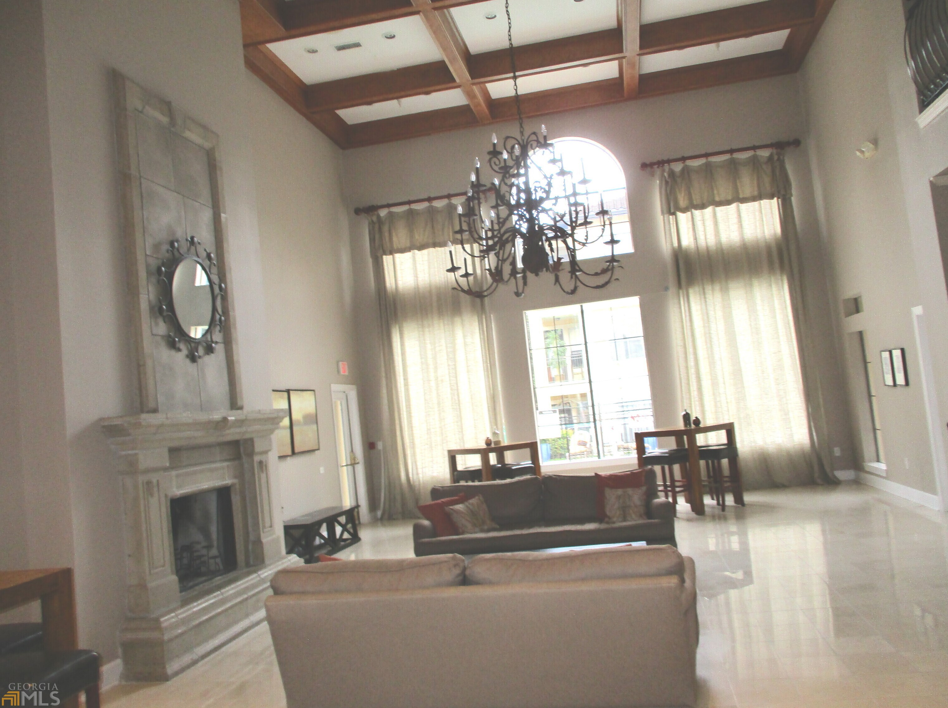 3777 Peachtree Rd, Atlanta GA 30319-5248 exterior