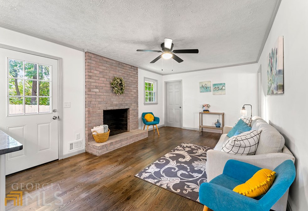 1223 Sanden Ferry Dr, Decatur GA  30033-3345 exterior